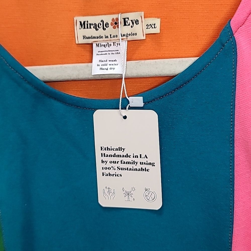 Miracle Eye Rainbow Mini-Dress Nwt Size 2XL - Picture 6 of 6